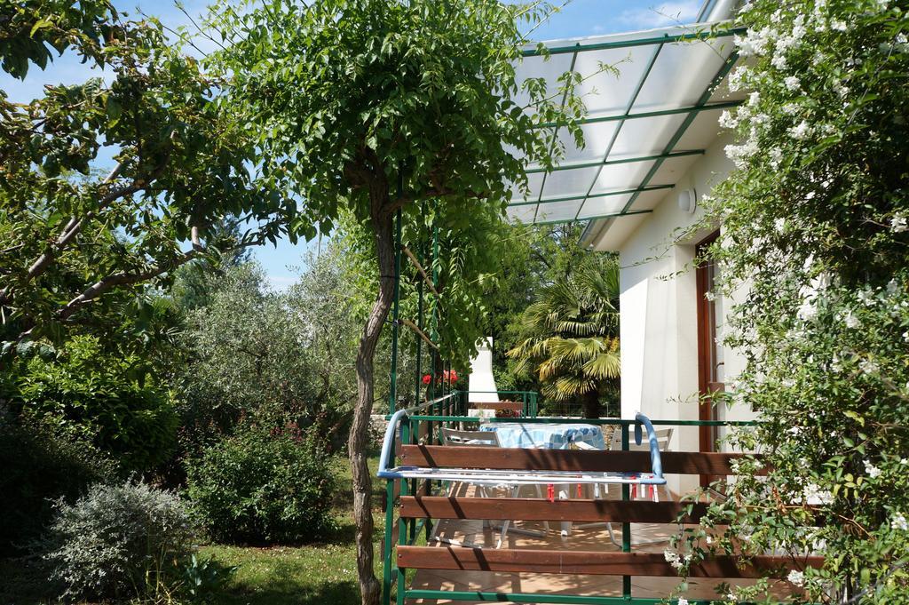 Studio And Apartment Nadia With Garden Poreč Cameră foto