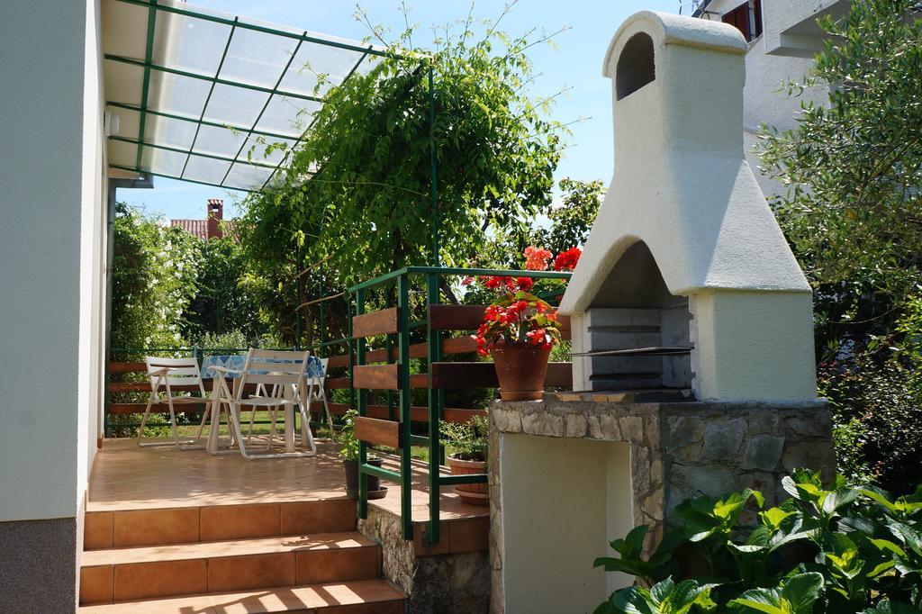 Studio And Apartment Nadia With Garden Poreč Cameră foto
